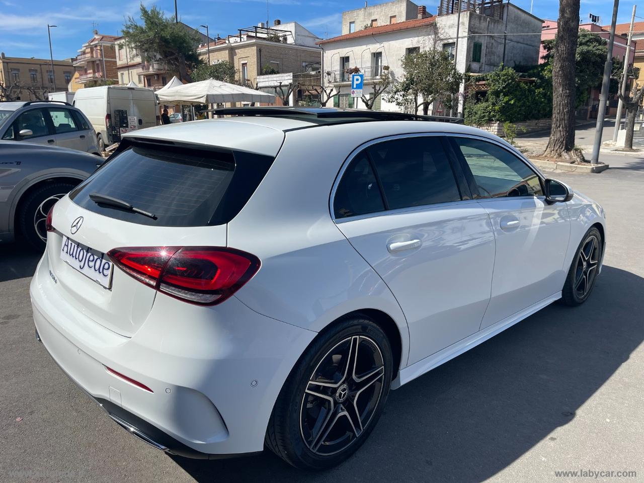 MERCEDES-BENZ A 180 d Automatic Premium