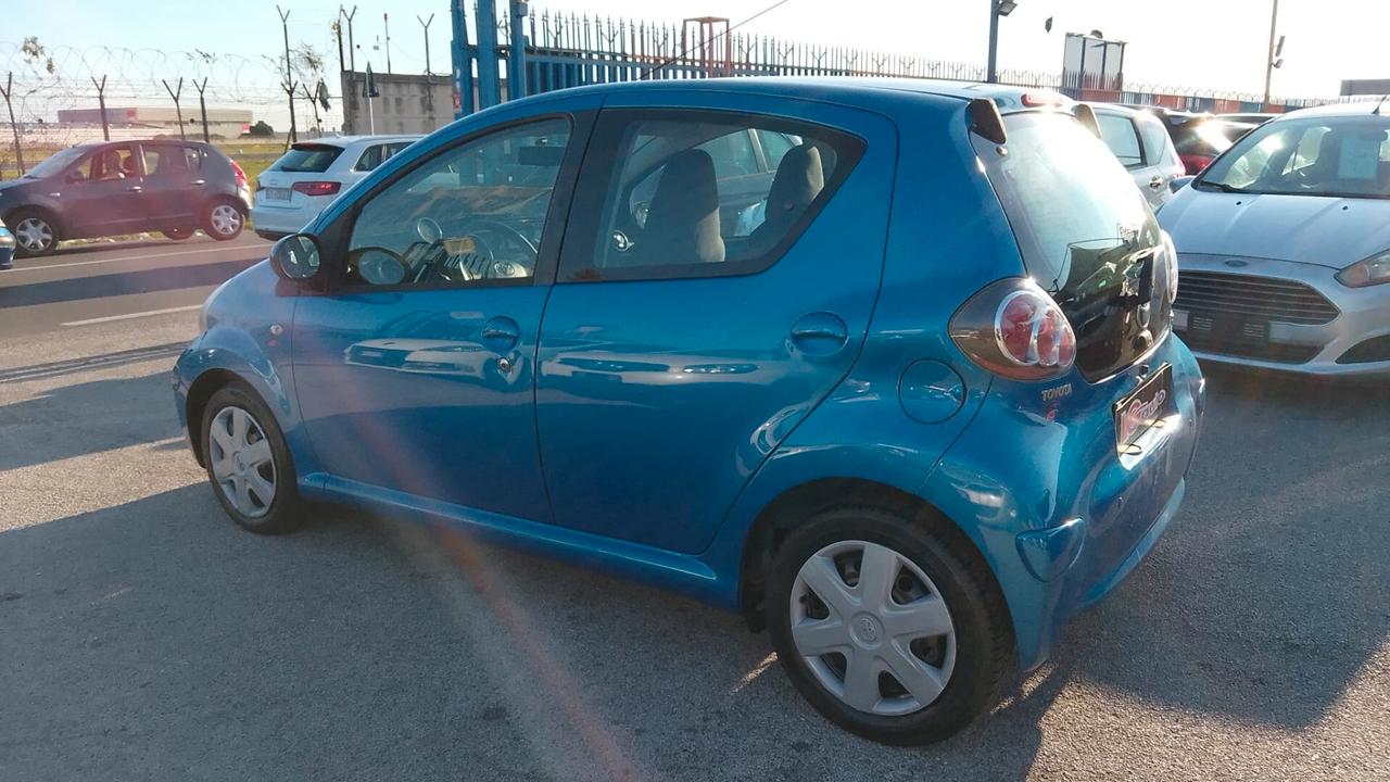 Toyota Aygo AIGO 1.0 benzina neo patentati