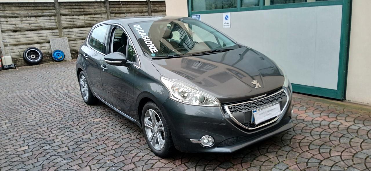 Peugeot 208 1.4 HDi neopatentati