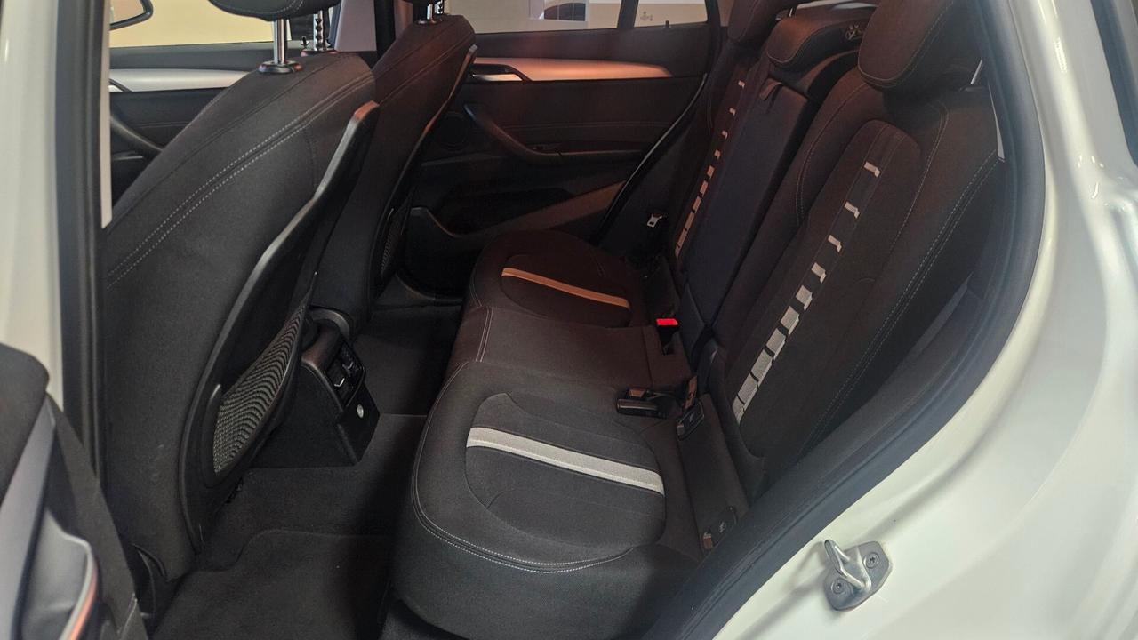 Bmw X1 xDrive18d Sport