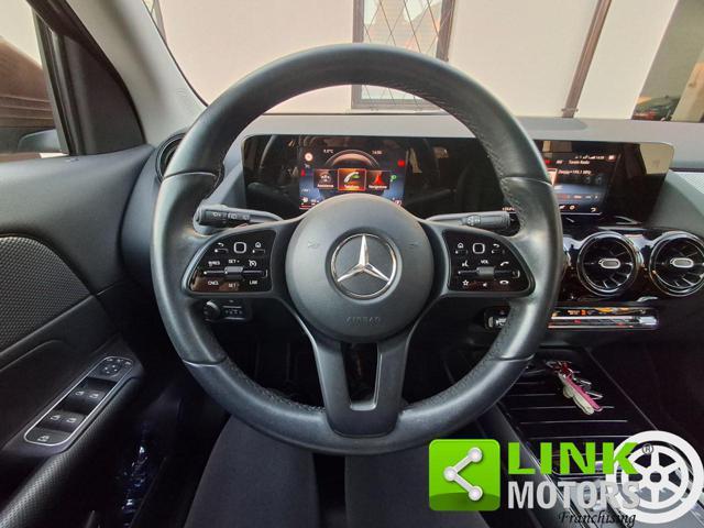 MERCEDES-BENZ GLA 180 d Automatic Business GARANZIA INCLUSA