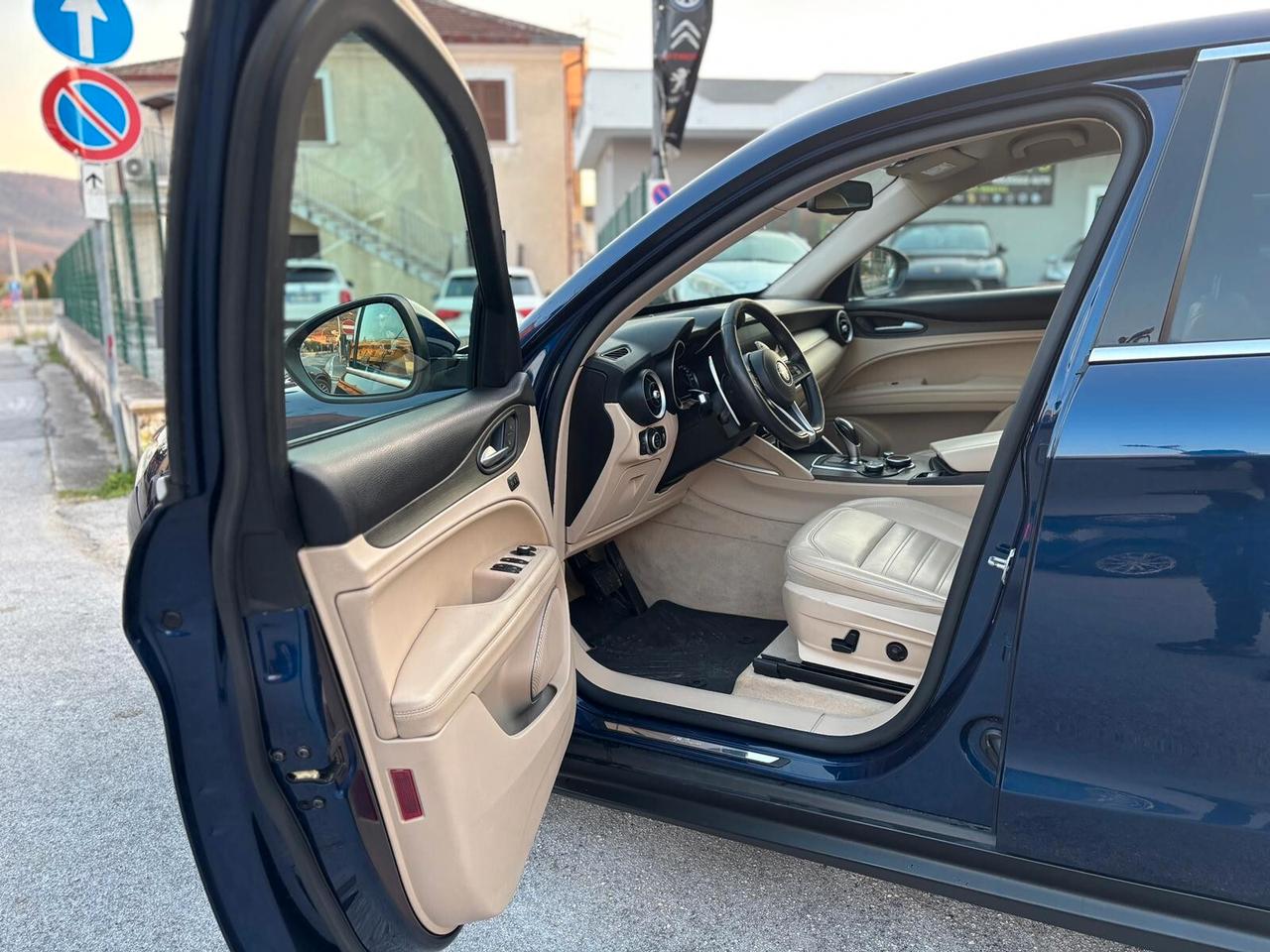 Alfa Romeo Stelvio 2.2 180 CV AT8 Q4 Executive LED NAVI XENON CAMERA