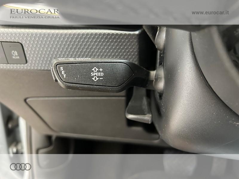 Audi A1 citycarver 30 1.0 tfsi identity contrast 110cv s-tronic
