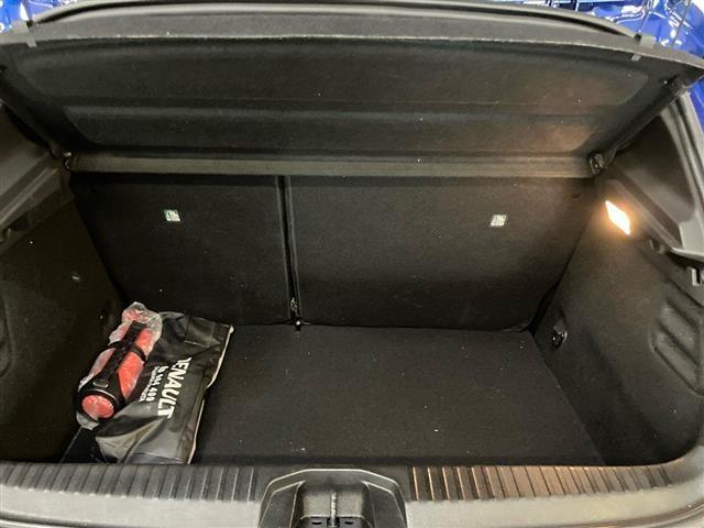 RENAULT Clio 5 Porte 1.6 E-Tech full hybrid 145cv E-Tech E