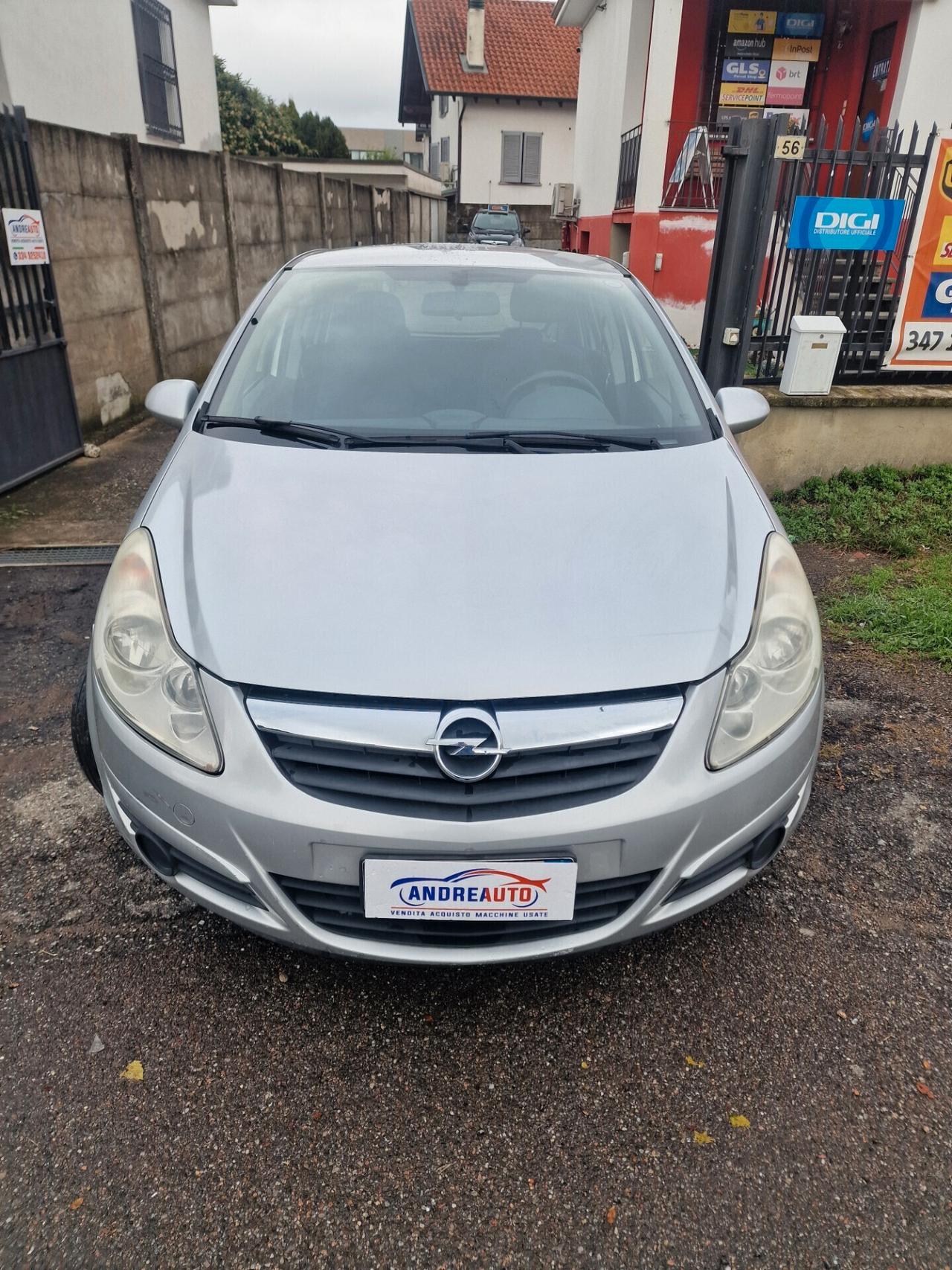 Opel Corsa 1.2 5 porte Club