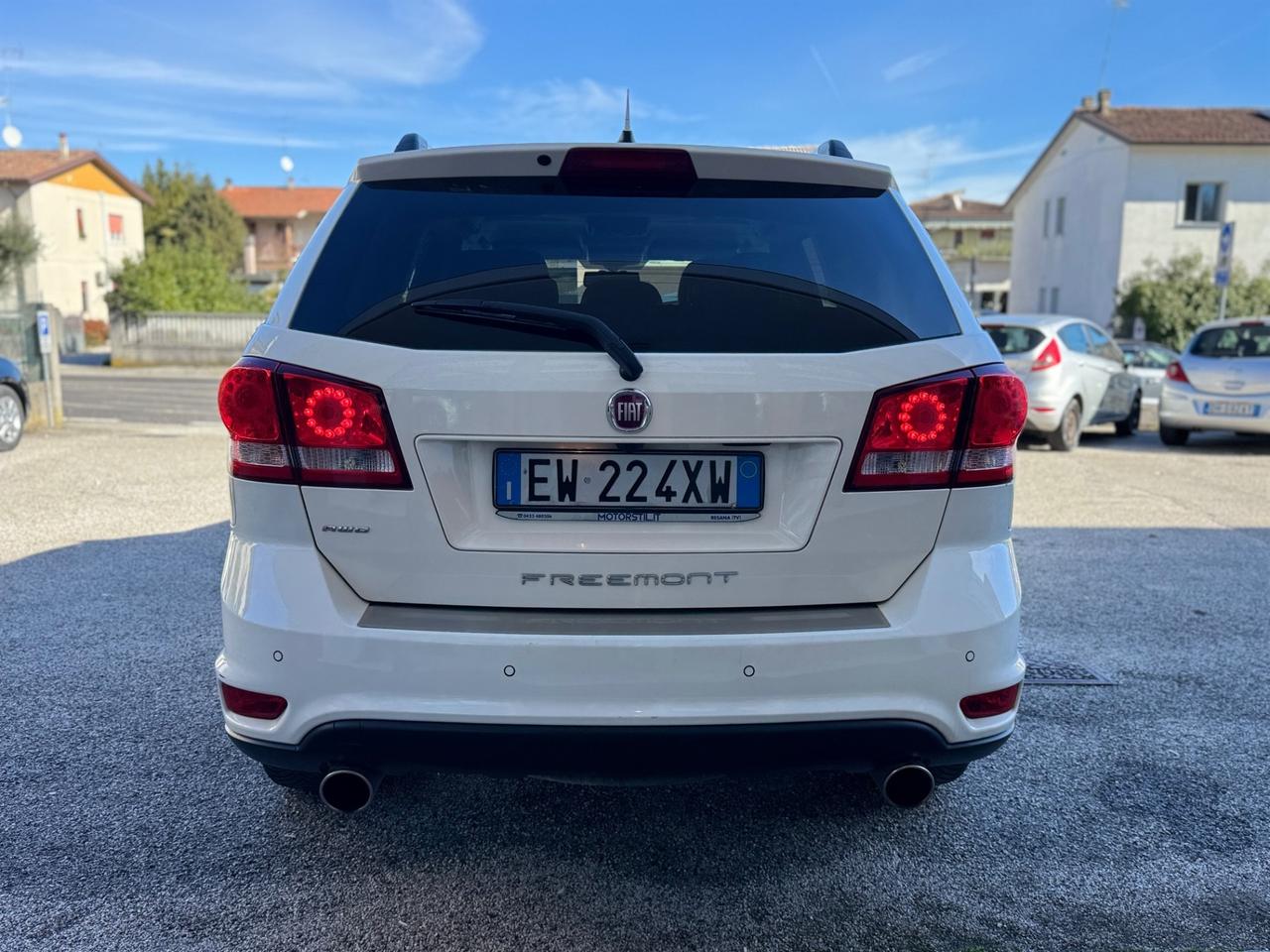 Fiat Freemont 2.0 Mjt 170 CV 4x4 aut. Black Code