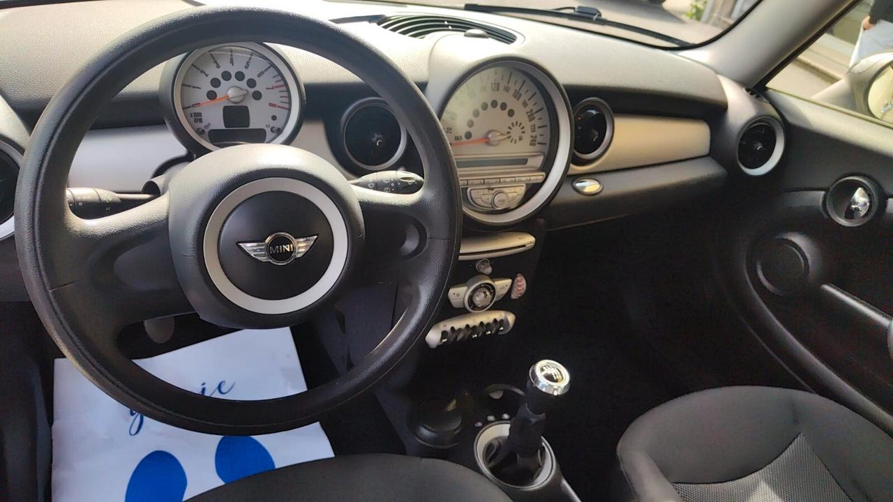 Mini 1.6 16V Cooper
