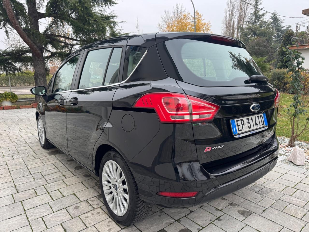 Ford B-Max 1.4 90 CV Titanium OK NEOPATENTATI