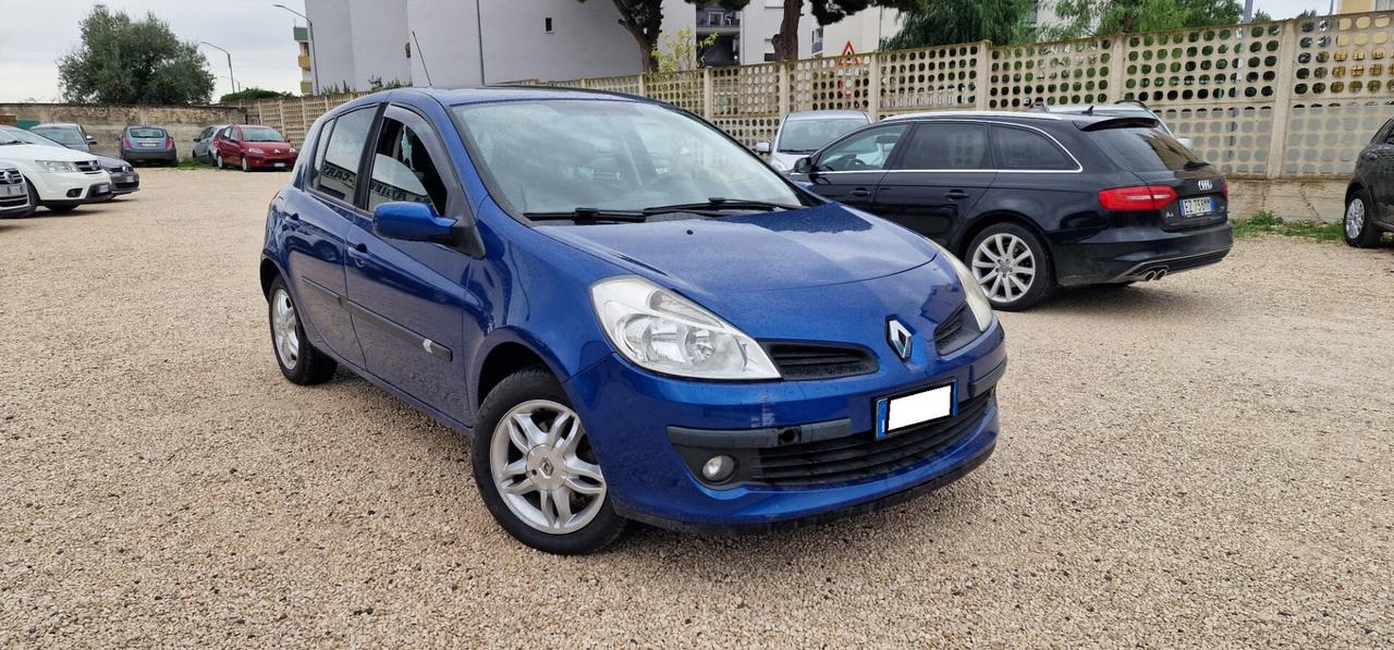 Renault Clio 1.2 16V TCE 100CV 5 porte Le Iene