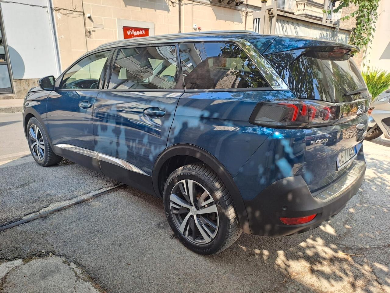 Peugeot 5008 1.5 HDi Allure 7 posti