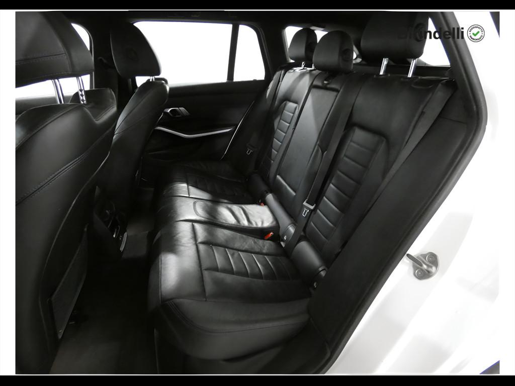BMW Serie 3(G20/1-80/1) - 320d 48V xDrive Touring Msport