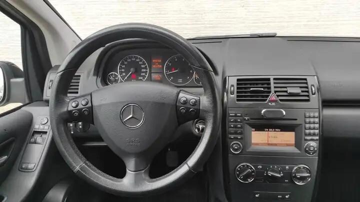 Mercedes-benz A 160 BlueEFFICIENCY Executive