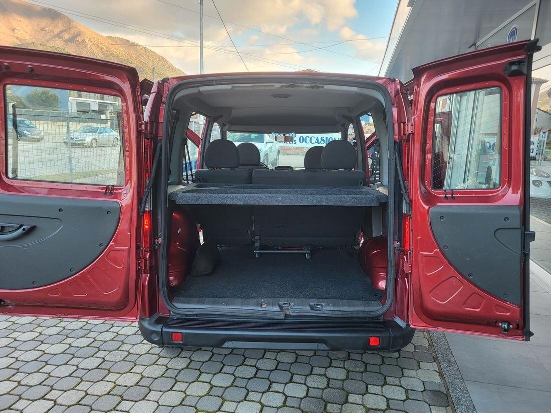 Fiat Doblò 1.9 ( JTD ) MULTIJET 105 CV 5 POSTI Dynamic