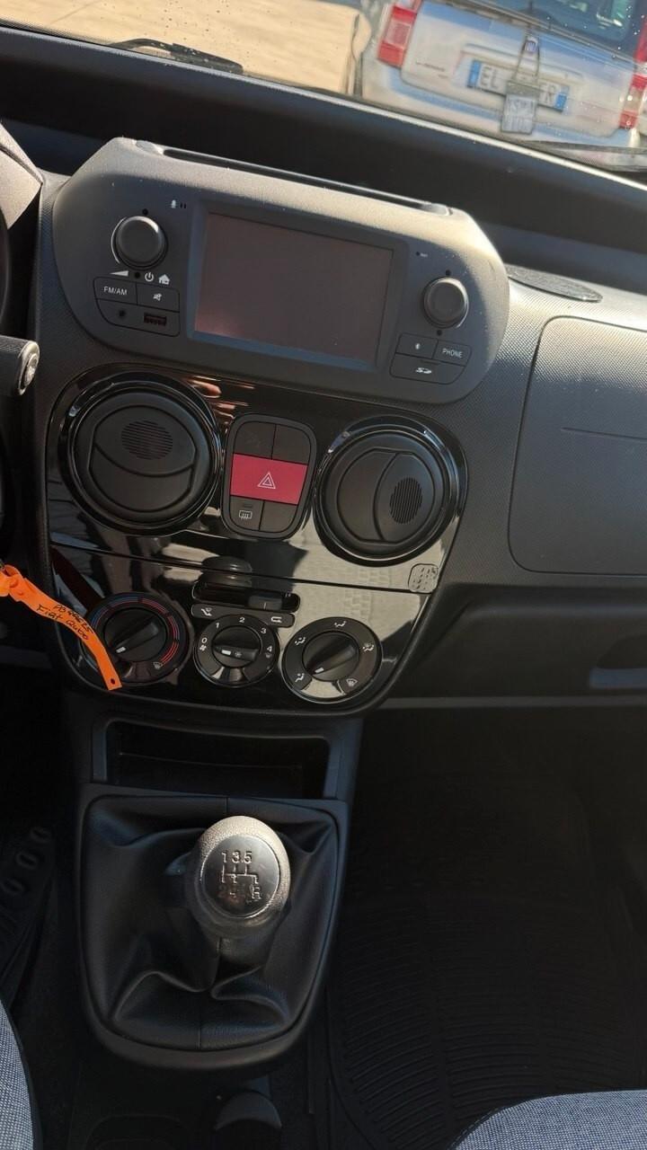 Fiat Qubo 1.4 8V 77 CV Lounge