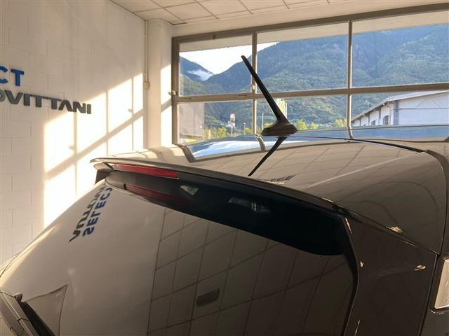 RENAULT Captur 1.6 E-Tech hybrid Intens 145cv auto