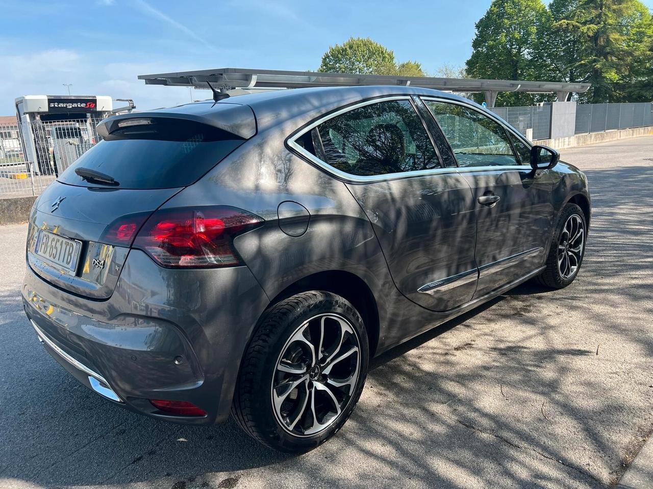 DS4 Crossback BlueHDi 120 S&S Sport Chic