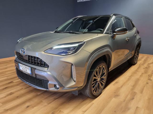 TOYOTA Yaris Cross 1.5 Hybrid 5p. E-CVT AWD-i Adventure