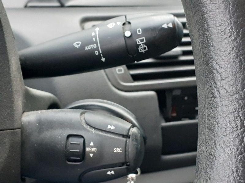 Peugeot 807 2.0 HDi ST 7 POSTI - KM CERTIFICATI - GRANDINE