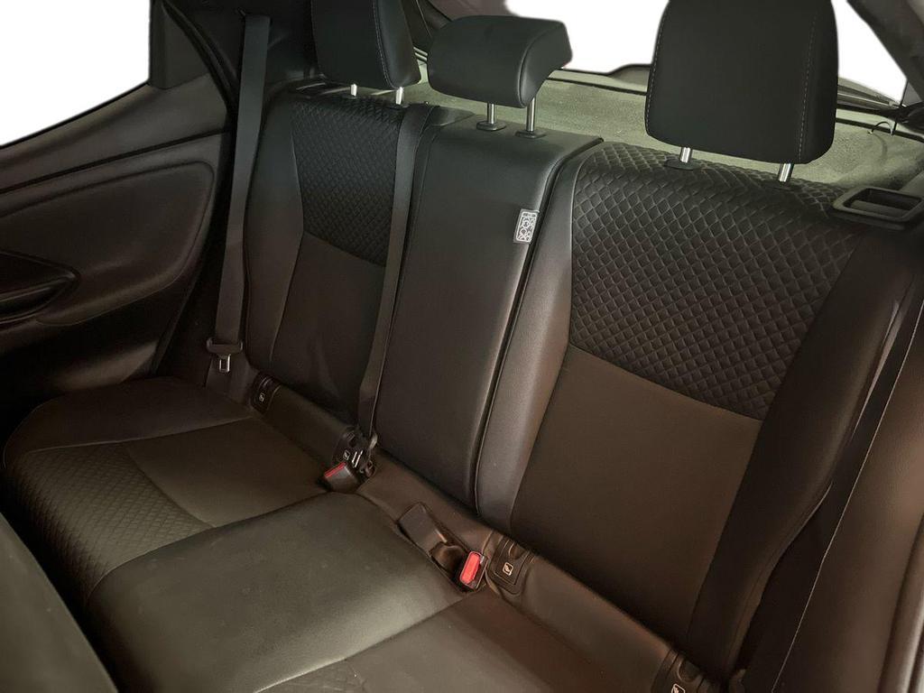 Toyota Yaris 1.5 hybrid Lounge