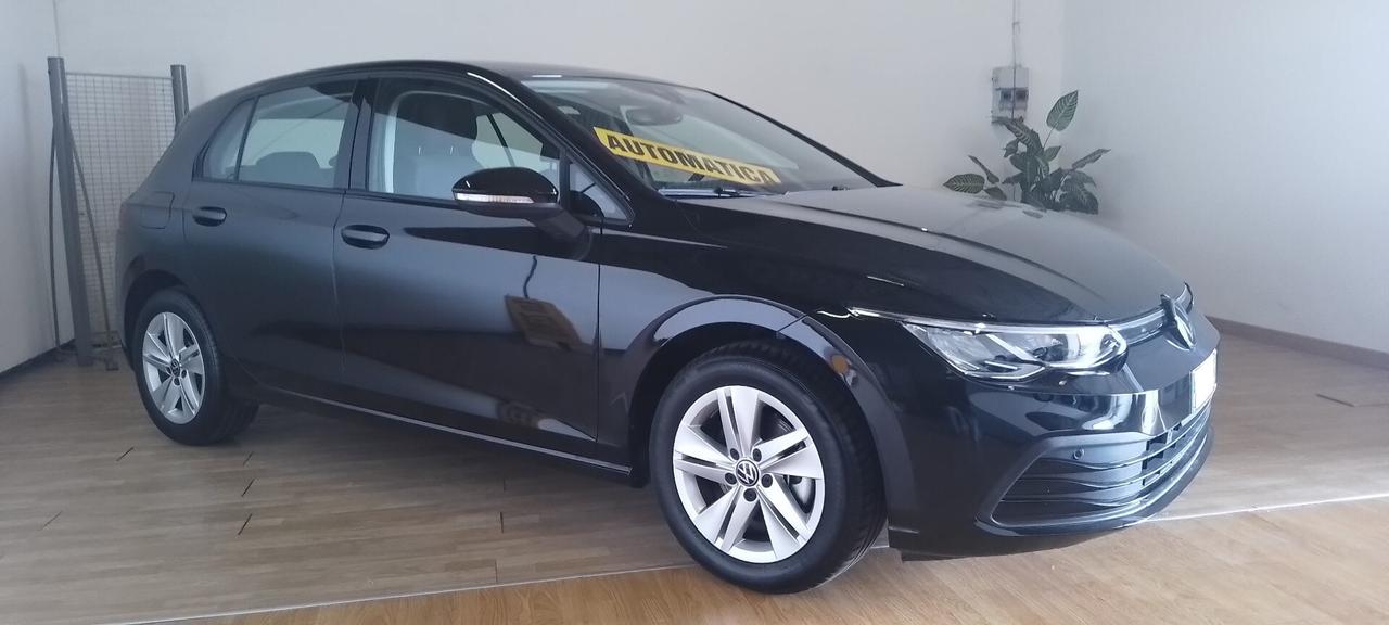 Volkswagen Golf 1.0 eTSI EVO DSG