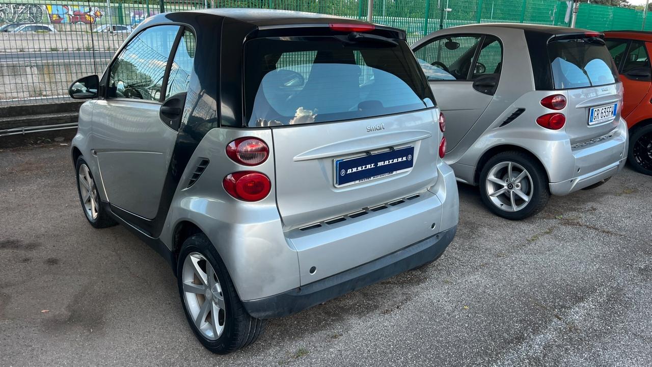 Smart ForTwo 1000 62 kW coupé pulse