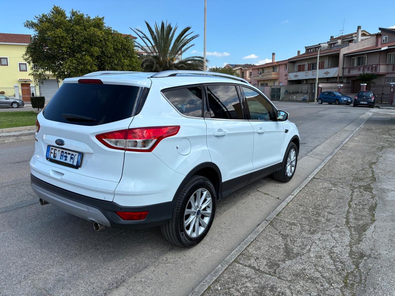 Ford Kuga 2.0 TDCI 120 CV S&S 2WD Titanium