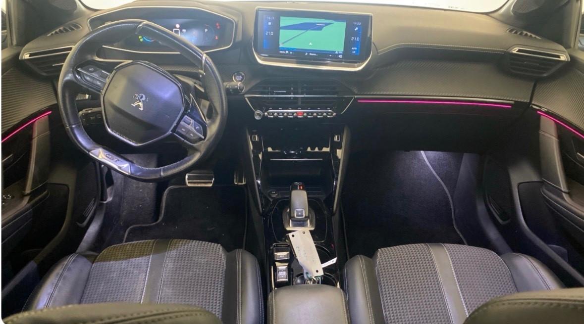 Peugeot 208 GT-LINE Cambio Automatico Full Option 2020