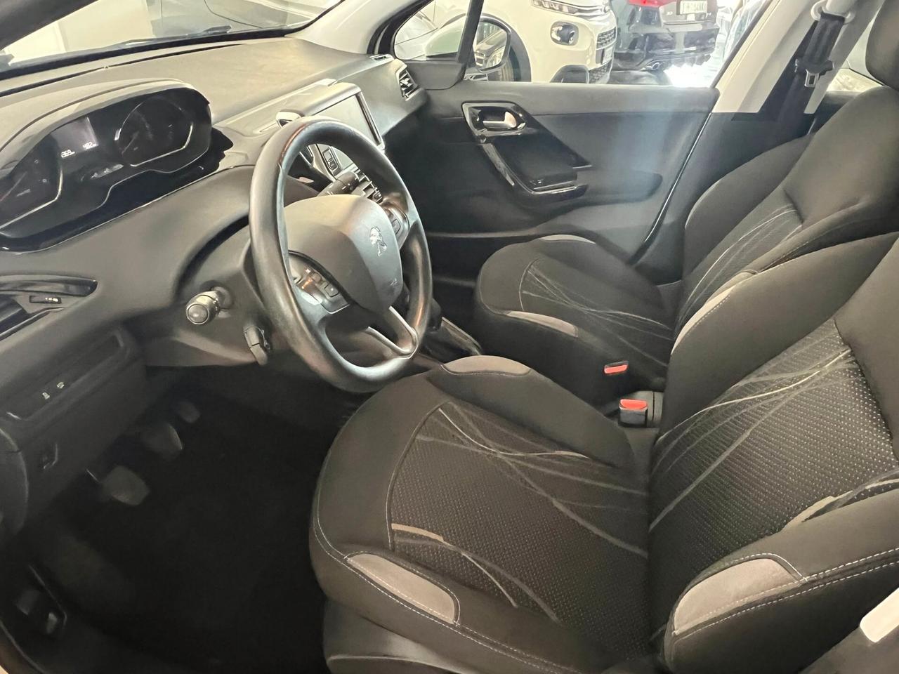 Peugeot 208 1.6 e-HDi 92 CV Stop&Start 5 porte Active