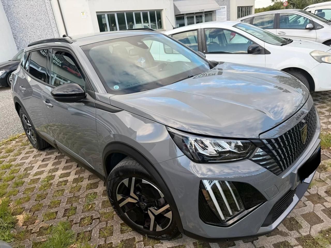 Peugeot 2008 PureTech 100 S&S Allure