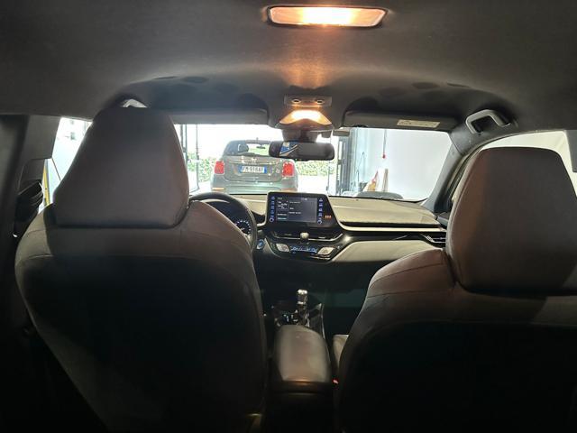 TOYOTA C-HR 1.8 Hybrid E-CVT Active