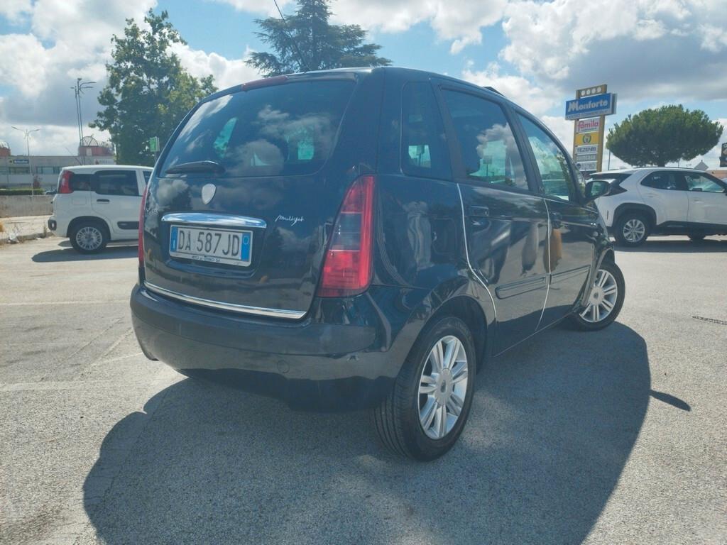 Lancia MUSA 1.9 Multijet Oro