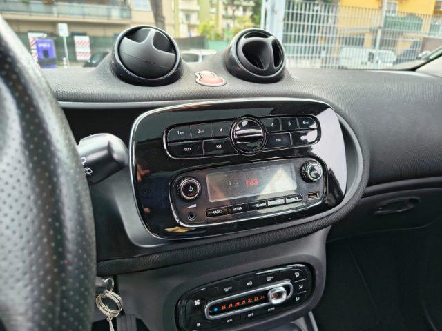 SMART ForFour 70 1.0 Passion Twinamic Automatico