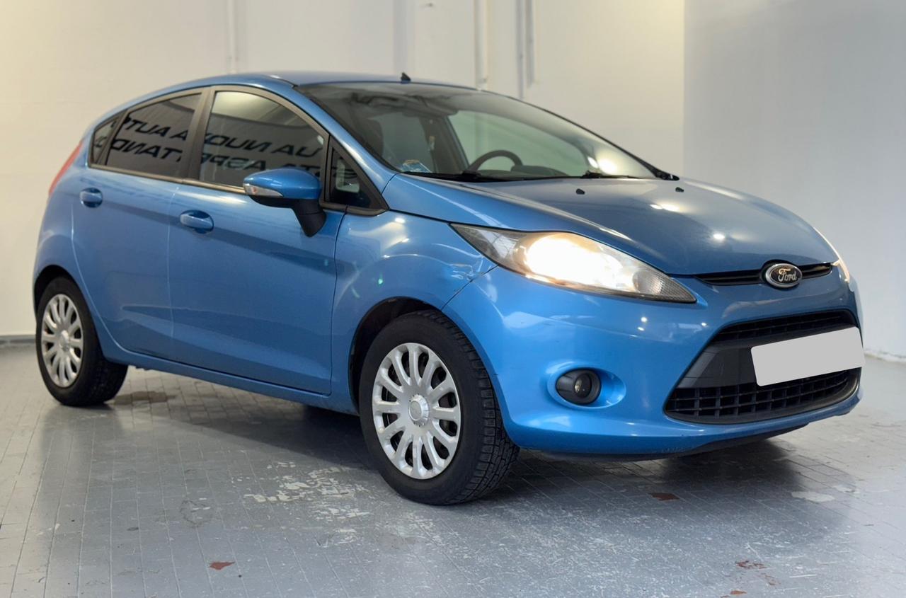 Ford Fiesta 1.4 5 porte Bz.- GPL Titanium