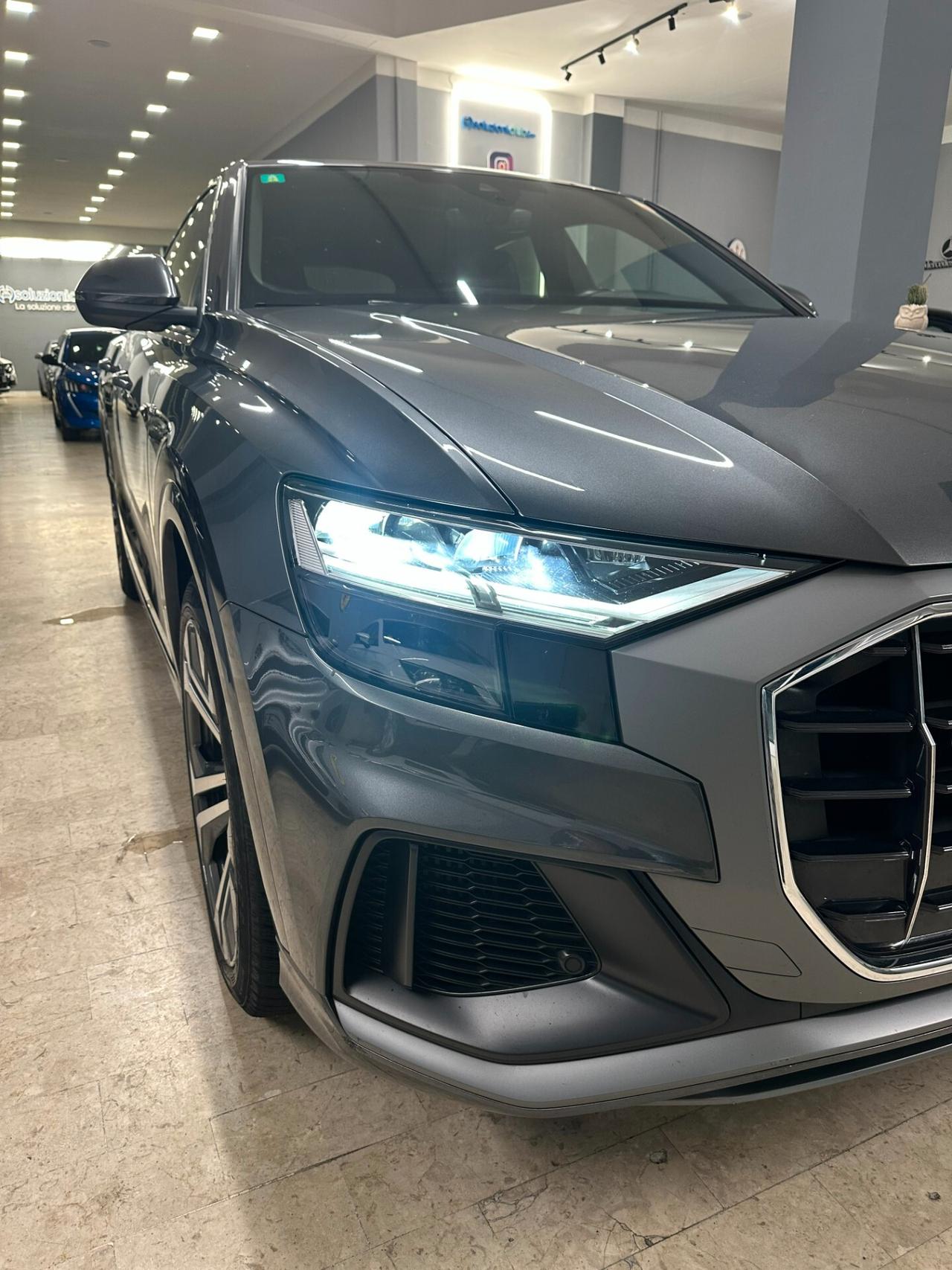 Audi Q8 55 TFSI Sport Versione RS