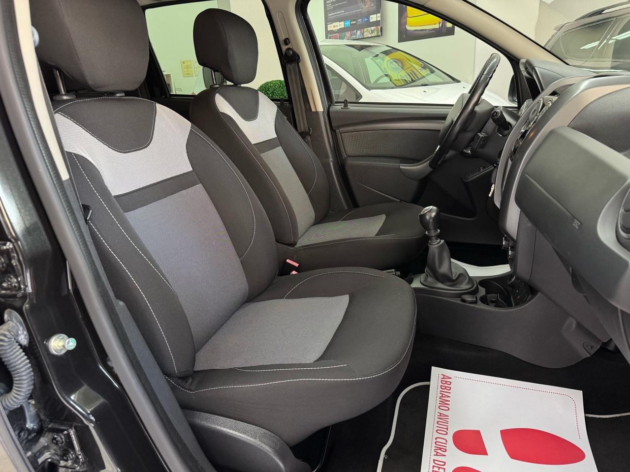 Dacia Duster 1.5 dCi 110CV 4x4/navi/ 2015