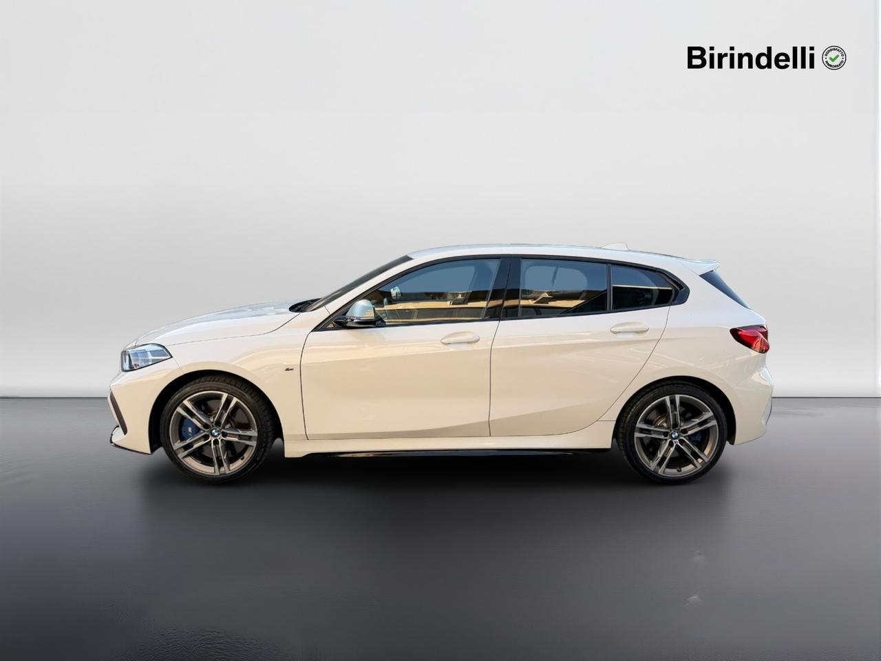 BMW Serie 1 (F40) - M 135i xDrive