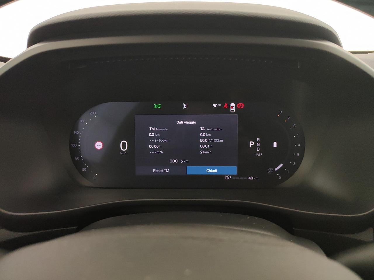 VOLVO XC40 2.0 b3 Essential auto