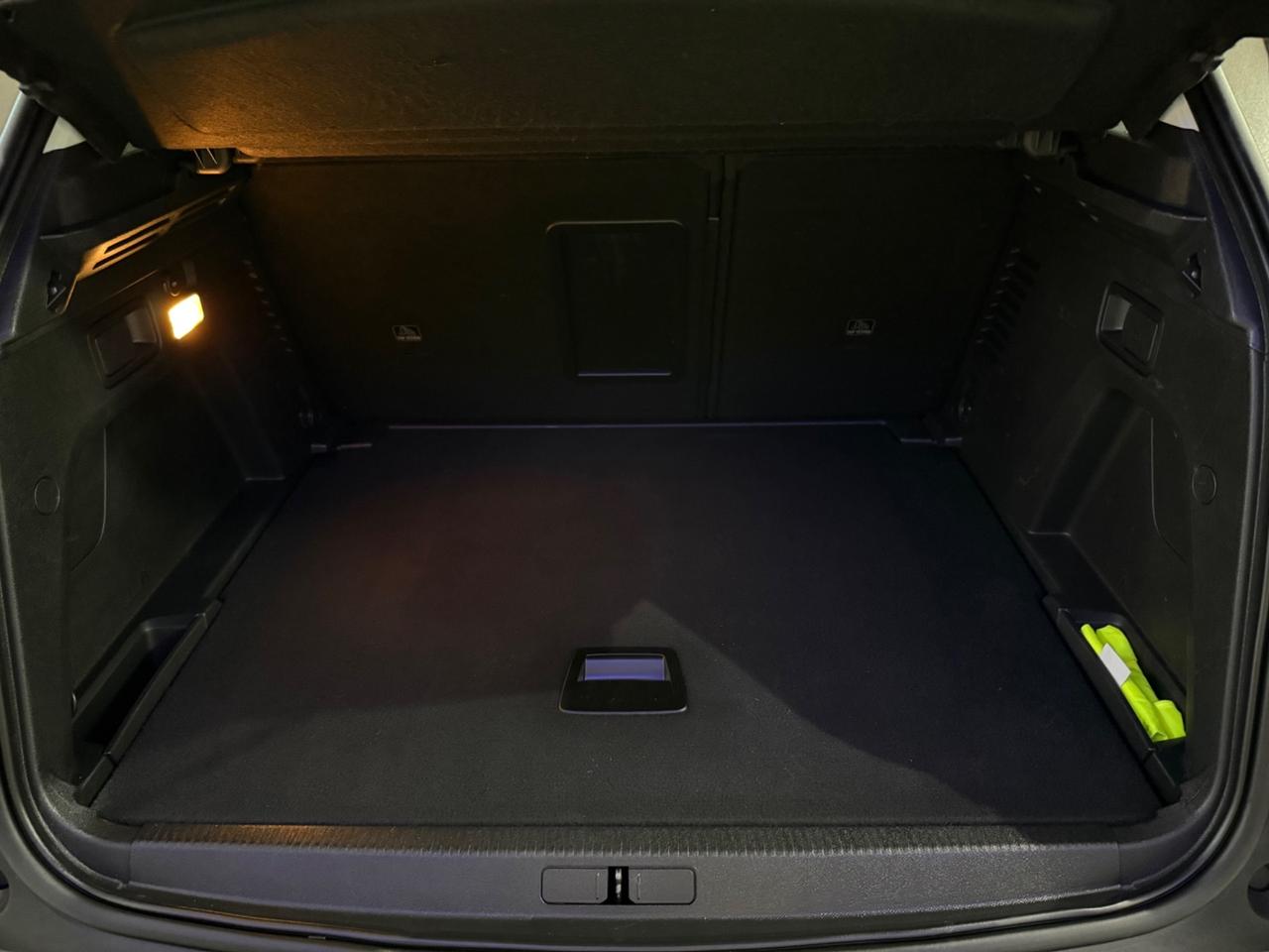 Peugeot 3008 BlueHDi 130 S&S EAT8 Business