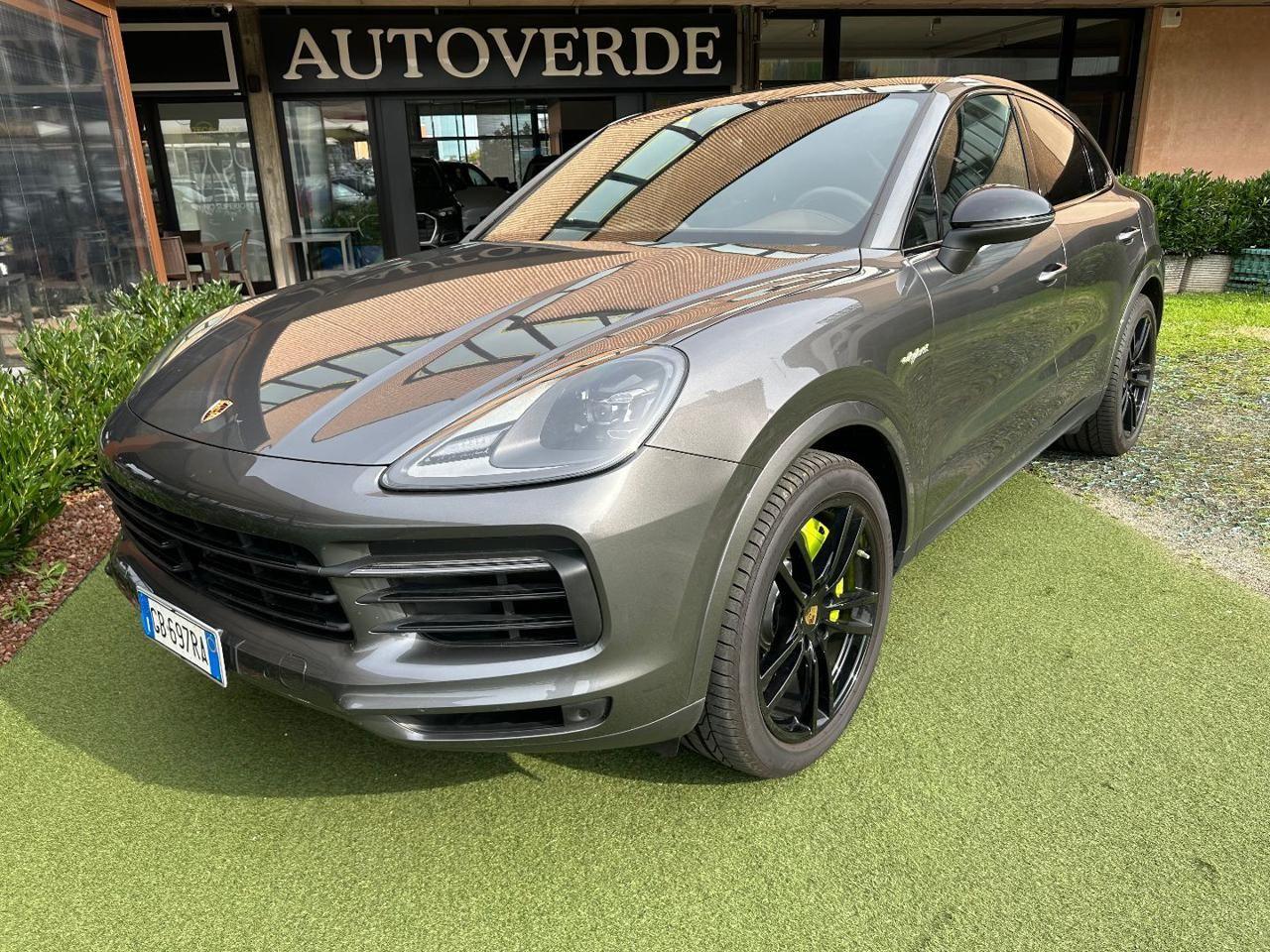 Porsche Cayenne Coupé 3.0 V6 E-Hybrid Full Opt UNIPROPRIETARIO