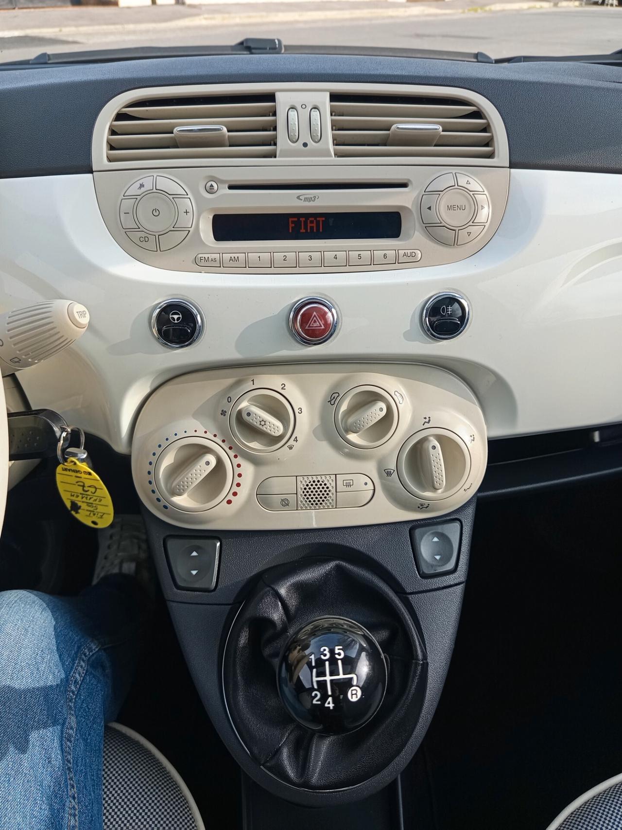 Fiat 500 1.2 Lounge