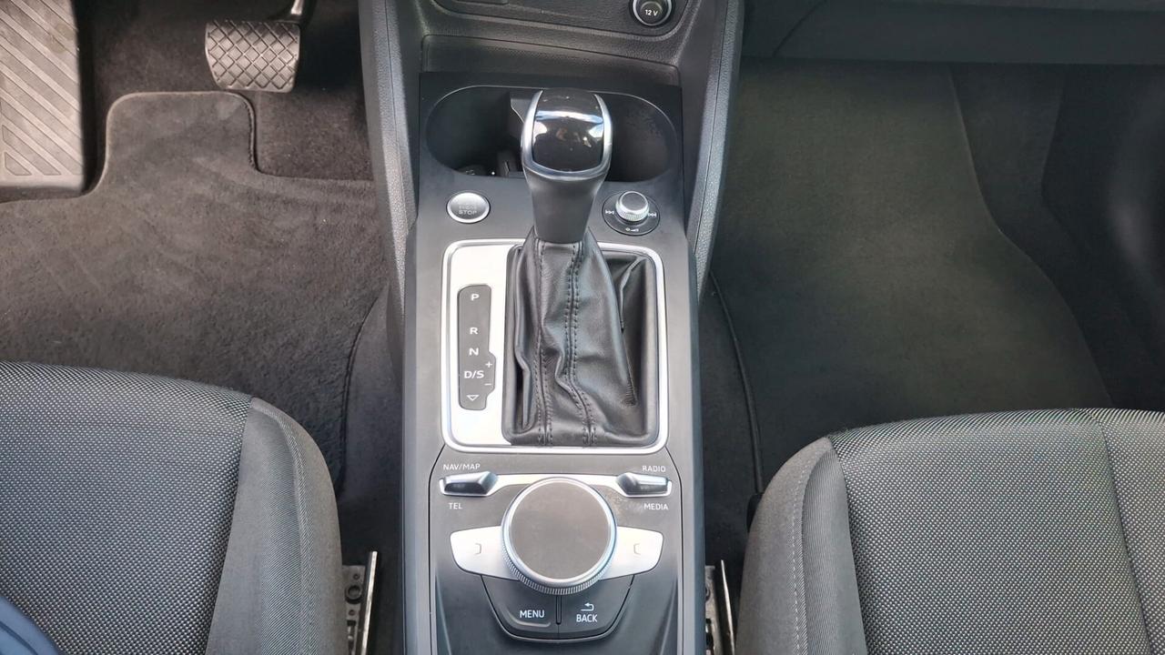 Audi Q2 35 TFSI S tronic Admired