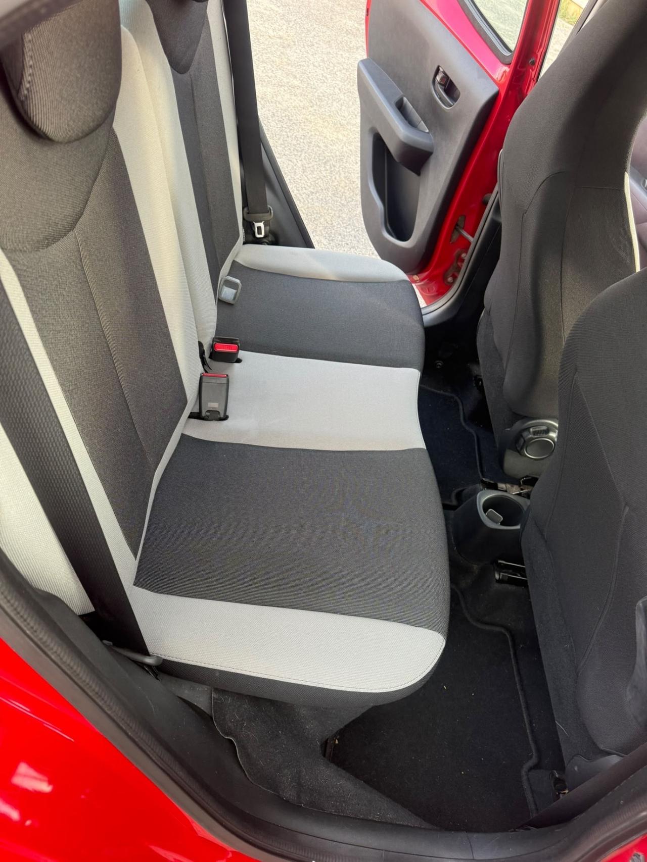 Toyota Aygo 1.0 VVT-i 69 CV 5 porte x-business
