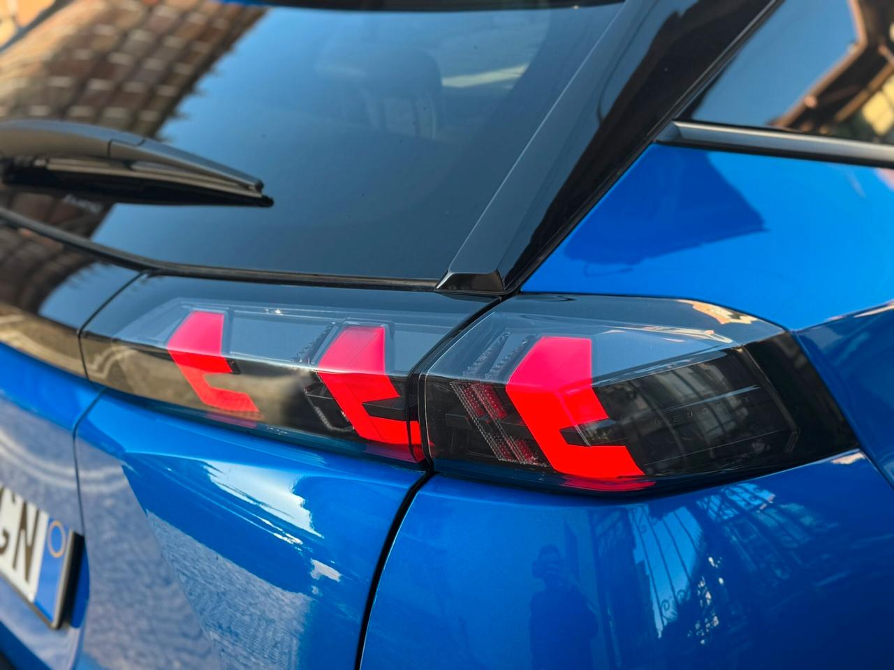 Peugeot 2008 PureTech 130 S&S EAT8 Allure Pack