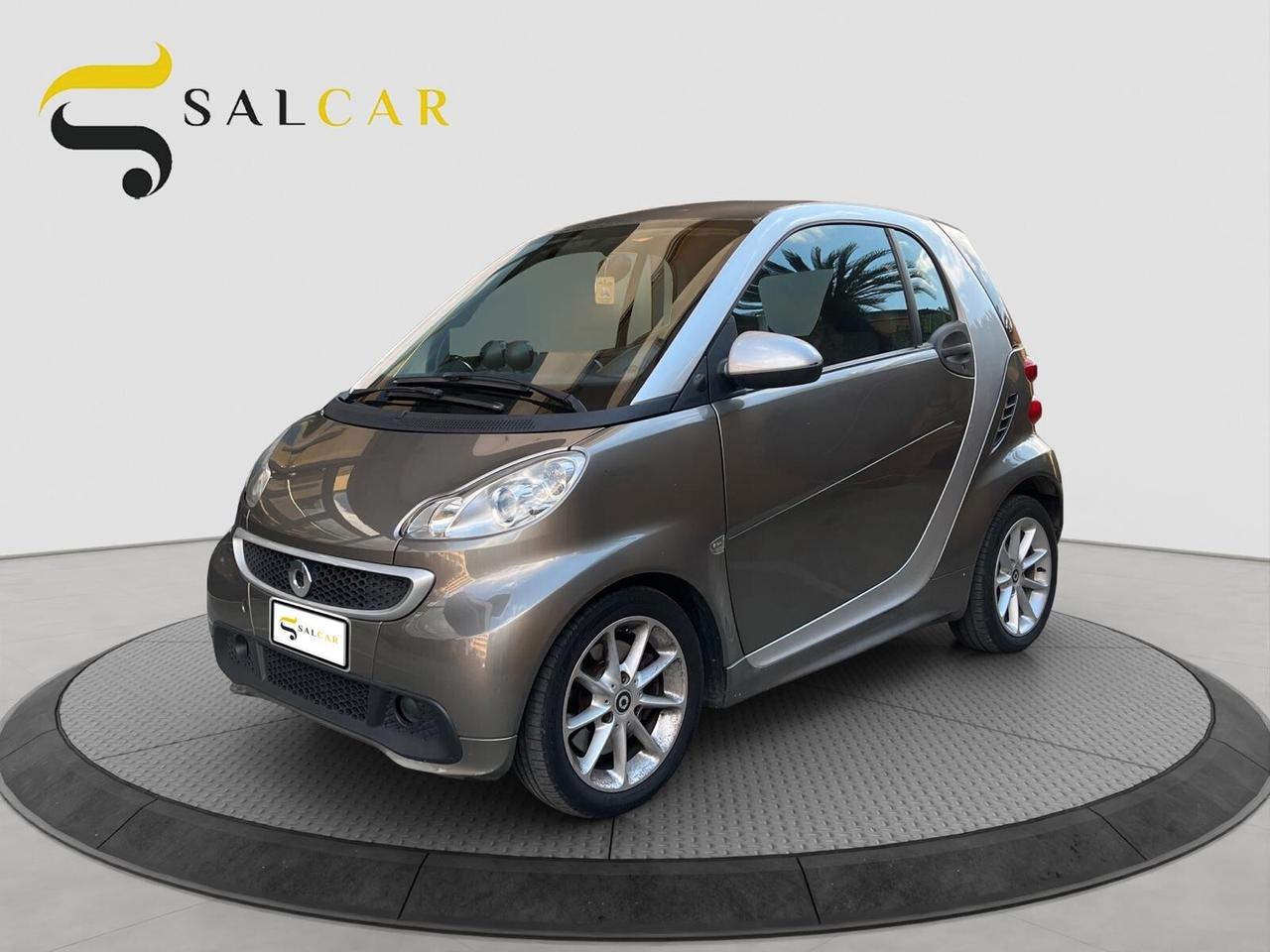 Smart ForTwo 1.0 BENZINA 71 CV PULSE AUT. TETTO 2013