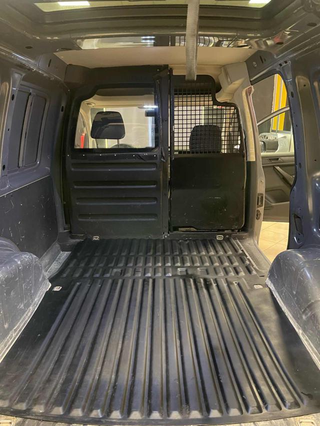 VOLKSWAGEN Caddy 2.0 TDI 102 CV DSG Furgone E6/GANCIO TRAINO