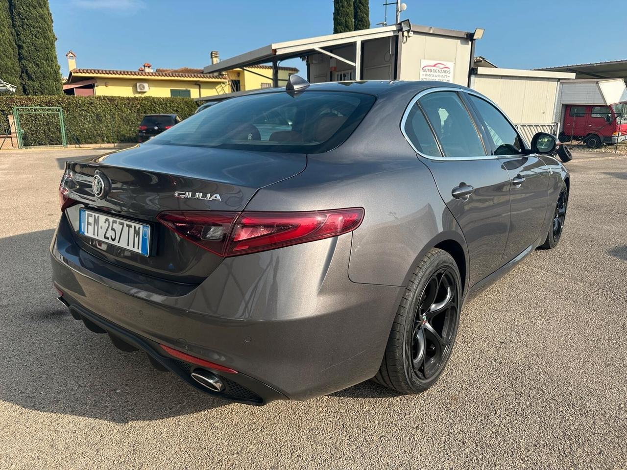 Alfa Romeo Giulia 2.2 Diesel 180 cv Cambio Manuale