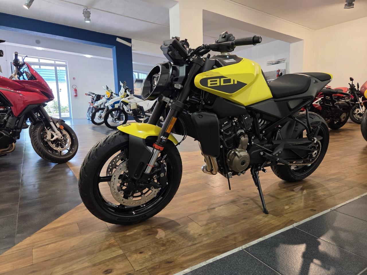 Husqvarna Vitpilen 801 L