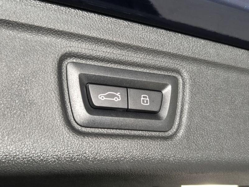 BMW Serie 3 Touring Serie 3 G21 2022 Touring 320d Touring mhev 48V xdrive auto