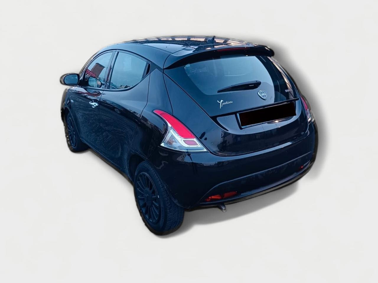 Lancia Ypsilon 1.0 FireFly 5 porte S&S Hybrid Gold