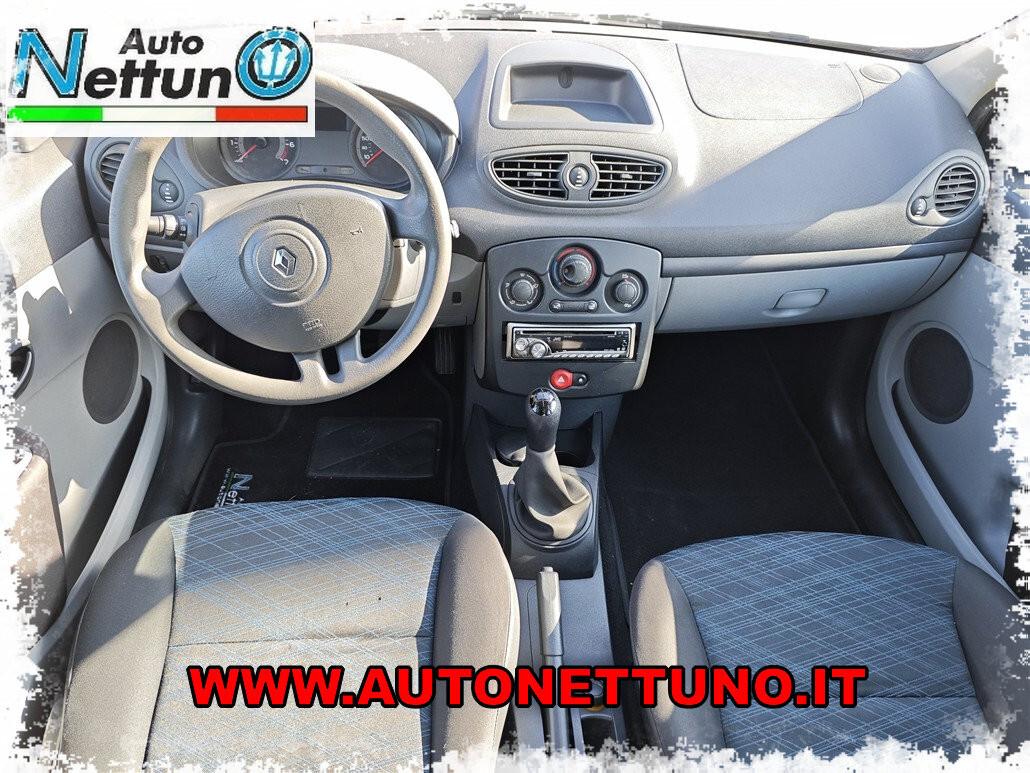 Renault Clio Storia 1.2 16V 5 porte Dynamique